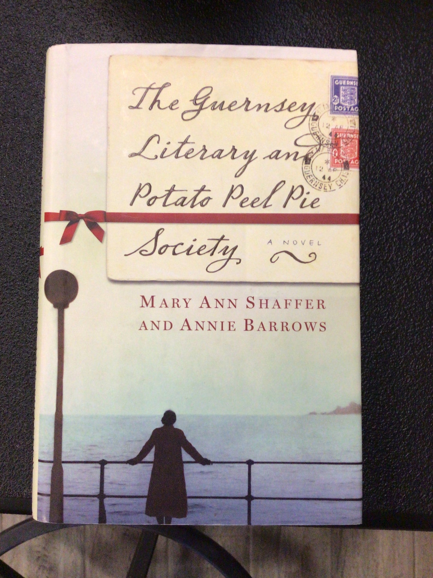 The Guernsey Literary and Potato Peel Pie Society