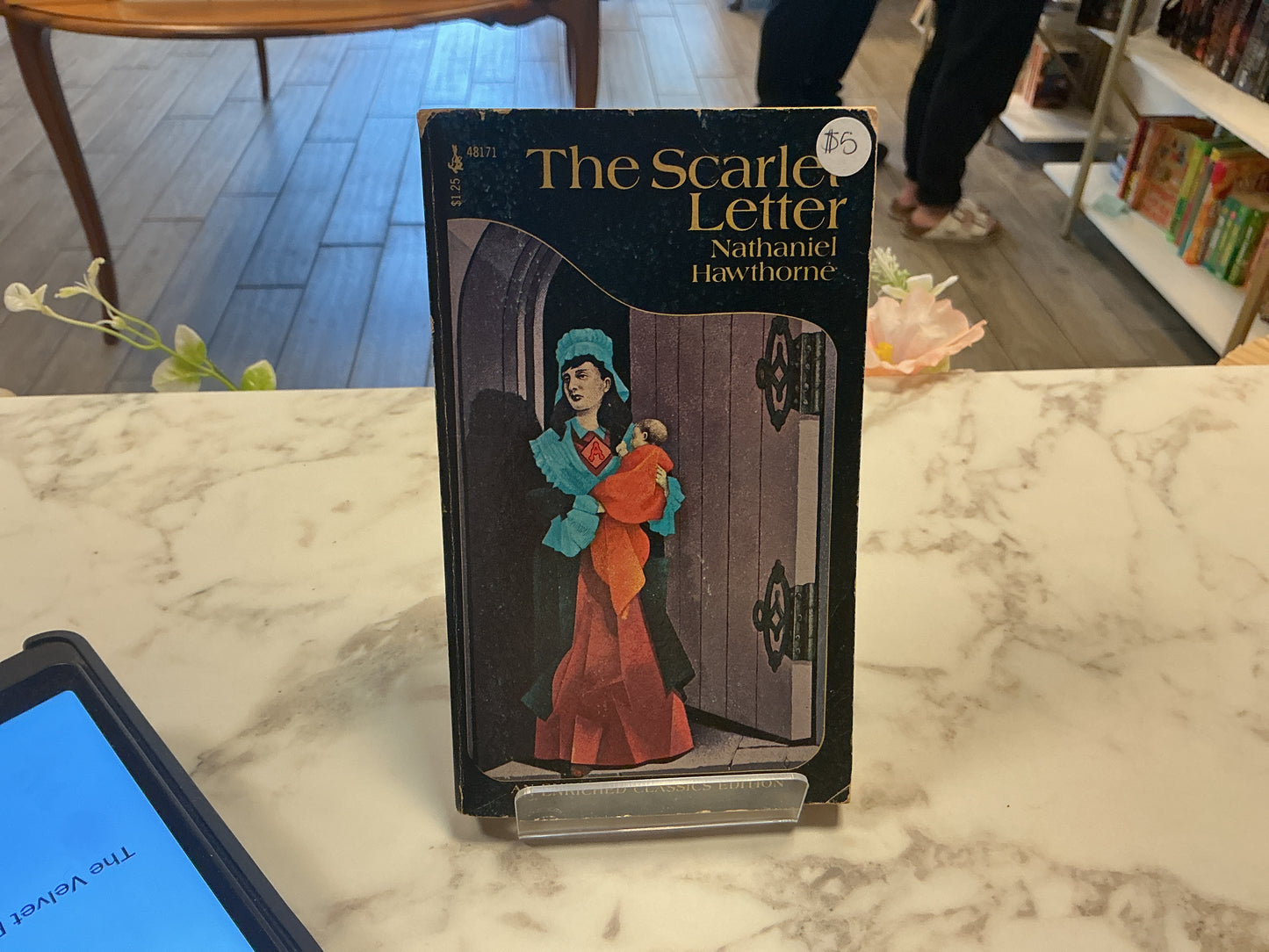 The scarlet Letter
