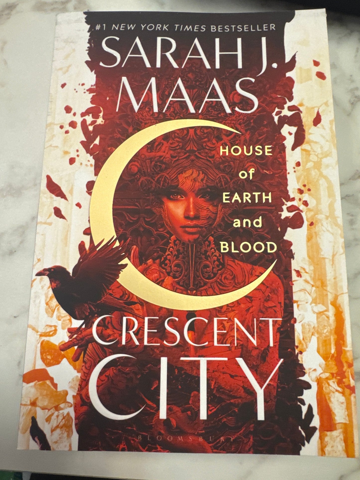 Crescent City: House of Earth and Blood