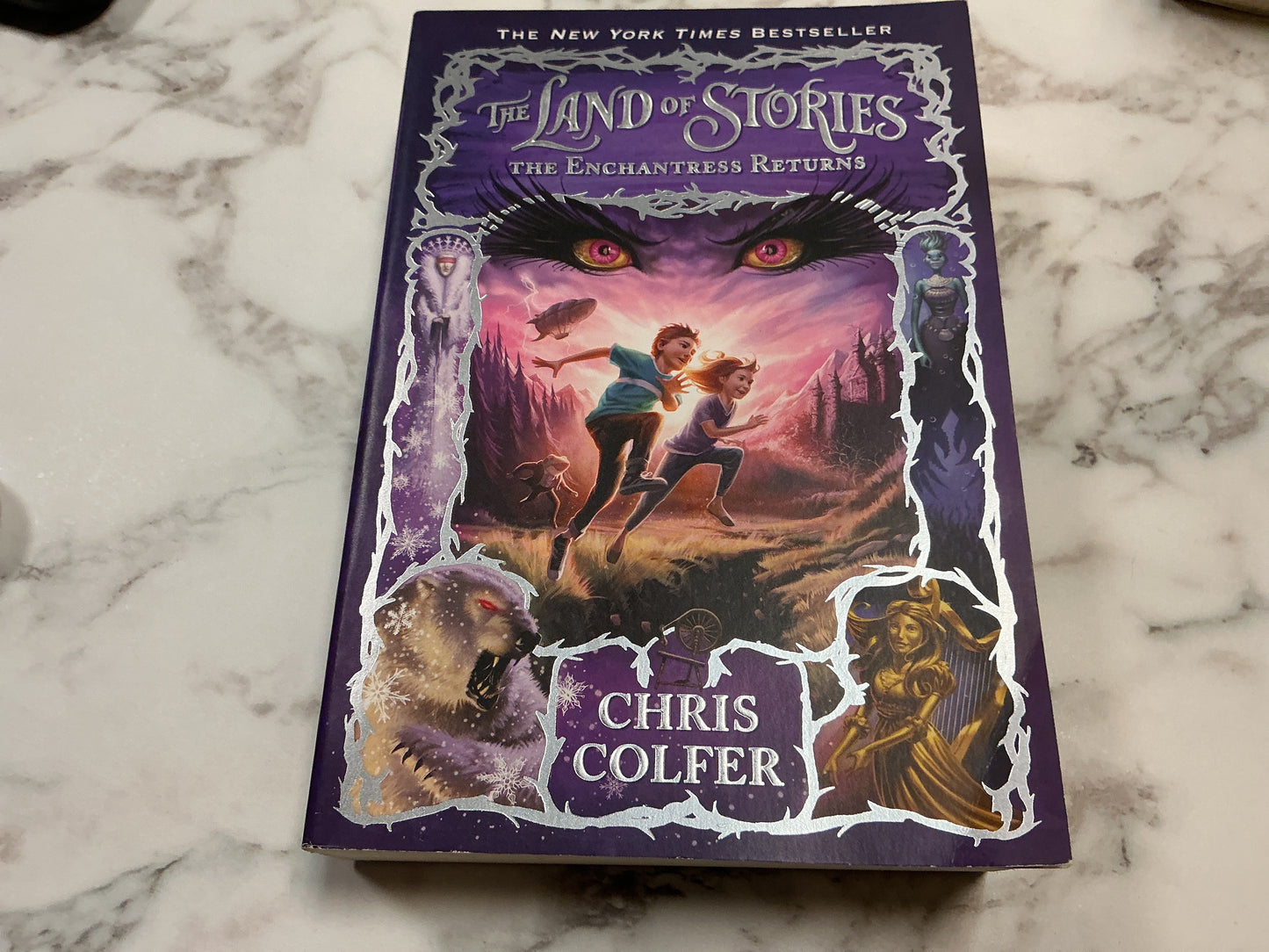 The Land of Stories The Enchantress Returns