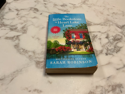 The Little Bookstore on a Heart Lake Lane