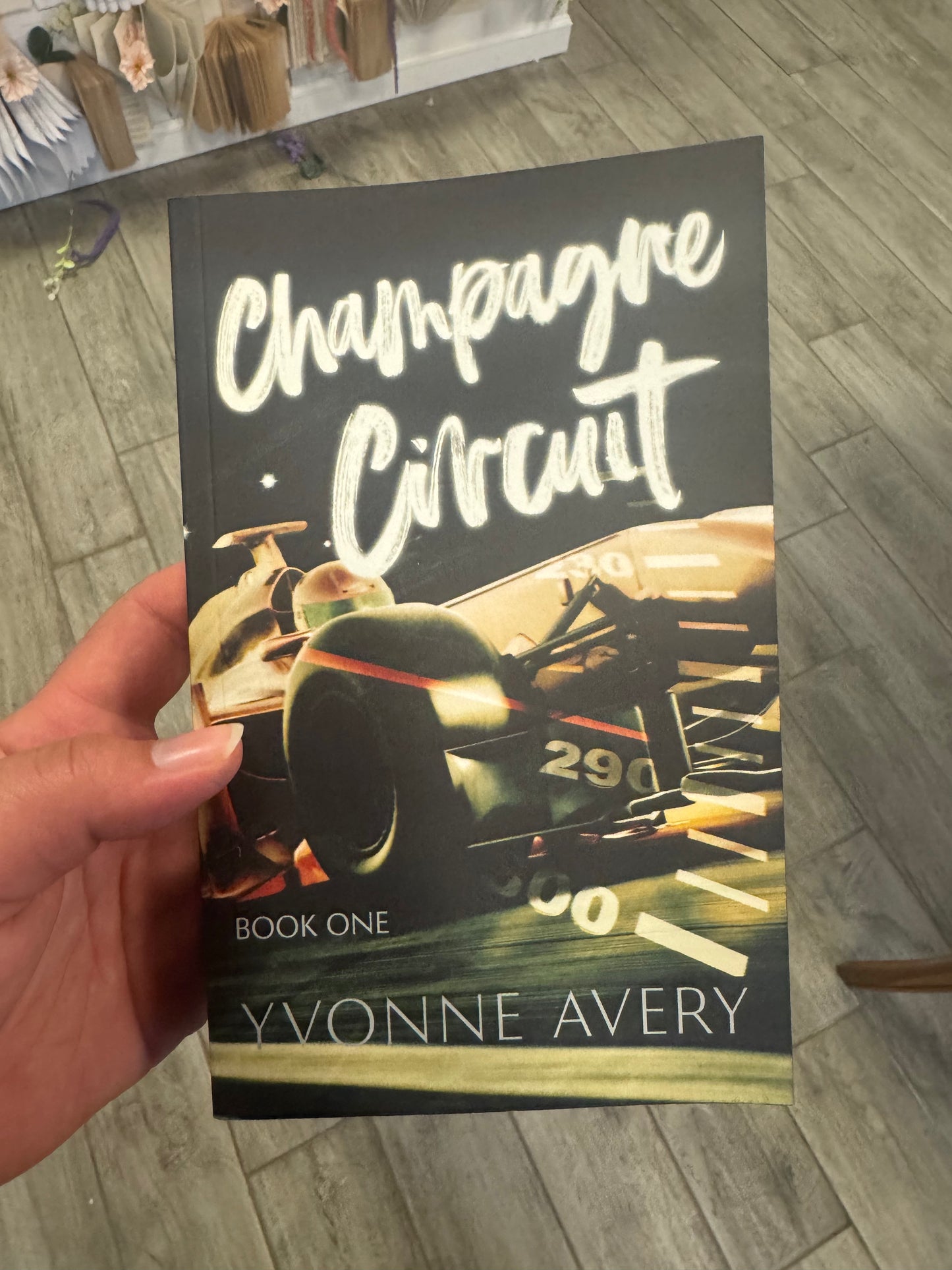 Champagne Circuit - author-sprayed edges